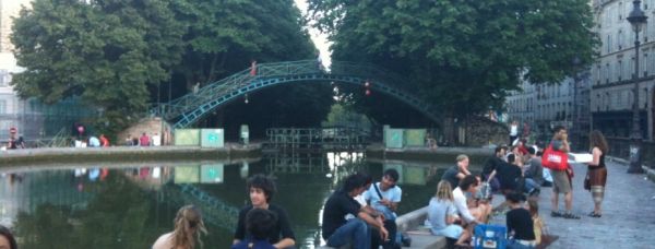 Où pique-niquer à Paris : les quais du canal Saint-Martin